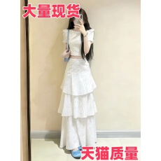 批发早春季巨好看穿搭一整<b class='q'>套装</b>蛋糕长裙2026新款气质白色连衣裙子女夏