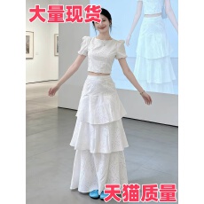 批发2026新款白月光白色泡泡袖连衣裙子女<b class='q'>夏季</b>法式仙女<b class='q'>套装</b>蛋糕长裙