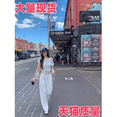 批发纯欲<b class='q'>套装</b>白色斜肩短袖T恤女<b class='q'>夏季</b>2026新款设计感显瘦辣妹露肩上衣