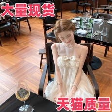 批发高级感富家千金穿搭蓬蓬花苞裙法式网纱<b class='q'>连衣裙</b>女