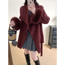 批发新款秋冬中长款毛呢大衣高级狐狸毛斗篷毛呢<b class='q'>外套</b>