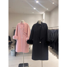 批发狐狸毛袖千金感<b class='q'>双面</b>呢羊毛<b class='q'>大衣</b>女高级感毛呢外套