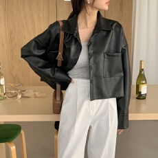 批发韩国chic 春季时尚复古百搭口袋单排扣短款衬衫PU皮衣外套潮
