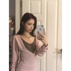 批发【随心裁<b class='q'>莫代尔</b>260克1*1+羊绒】V领长袖<b class='q'>T</b><b class='q'>恤</b>女装设计感上衣两件套