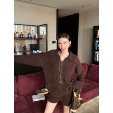 批发艺高学姐/坑条<b class='q'>翻领</b>毛衣+短裤子套装