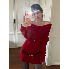 批发红色一字肩针织连衣裙女秋<b class='q'>冬</b>性感修身包臀短裙高级感圣诞穿搭毛衣