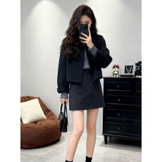 批发冬装搭配一整套<b class='q'>大码</b>胖mm韩系高级感翻领毛呢外套短裙巨好看三件套