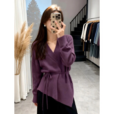 批发2025秋冬新款高级感法式温柔风紫色不规则收腰显瘦长袖针织上衣女