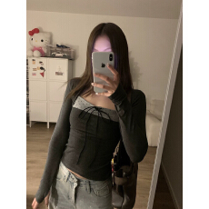 批发韩系方领系带假两件长袖<b class='q'>t</b><b class='q'>恤</b>女春秋新款修身辣妹打底衫内搭短上衣