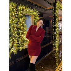 批发韩系慵懒风坑条元宝针织V领开衫气质显瘦包臀<b class='q'>连衣裙</b>女新款