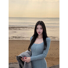 批发【Fart Shop】雾海诗行 纯色长袖针织<b class='q'>连衣裙</b>女秋冬方领修身包臀裙