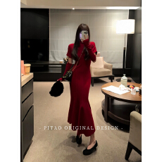 批发Pitao原创「心动前奏」<b class='q'>冬</b>季潮流时尚百搭绵羊毛红色针织连衣裙