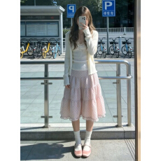 批发法式白色波点连衣裙子女2026春季新款甜美风穿搭气质三件套装短裙