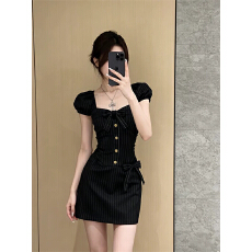 批发复古<b class='q'>条纹</b>风黑色方领连衣裙女收腰显瘦气质淑女<b class='q'>短裙</b>女士包臀裙短袖