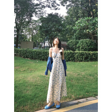 批发夏装搭配一整套时尚减龄温柔风<b class='q'>针织</b><b class='q'>开衫</b>无袖碎花吊带连衣裙两件套