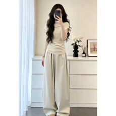 批发2026新款巨好看小个子穿搭一整套短袖<b class='q'>T</b><b class='q'>恤</b>女夏季阔腿长<b class='q'>裤</b>两件套<b class='q'>装</b>