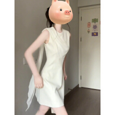 批发法式赫本风无袖收腰连衣裙女夏季新款高级感甜美显瘦a字小白裙子