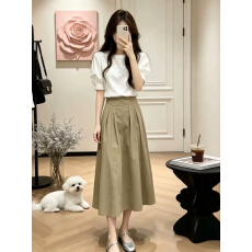 批发巨好看绝美漂亮<b class='q'>连衣裙</b>2026新款今年流行爆款韩系穿搭一整套装长裙