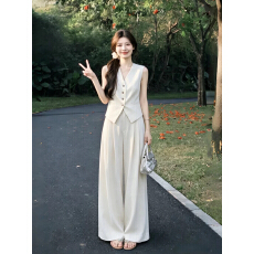 批发米白色老钱风亚麻马甲阔腿裤套装女夏季2026新款高级感气质两件套