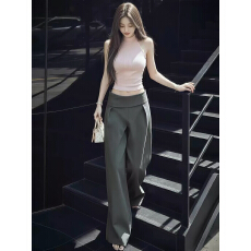 批发2026超火减龄一整套气质辣妹穿搭无袖<b class='q'>背心</b>上衣女夏阔腿裤两件套装