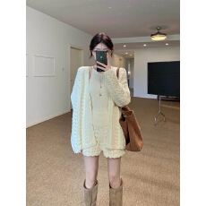 批发慵懒风镂空针织开衫吊带上衣女高腰显瘦宽松休闲裤设计感三件套装