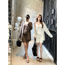 批发WITHMXBOOM灰灰家极简风夏日套装松弛针织背心开衫上衣短裤三件套