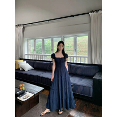批发夏蓝汐<b class='q'>雨</b>SMBL RAIN 藏青色气质方领泡泡袖连衣裙女夏松紧腰仙女裙