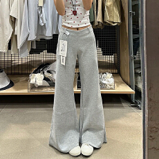 批发薄款/加绒-灰色微喇卫裤女秋季不贴腿低腰<b class='q'>运动</b>休闲弯刀喇叭裤子