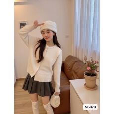 批发2025年秋冬季新款韩版慵懒风<b class='q'>圆领</b>软糯单排扣<b class='q'>针织</b><b class='q'>开衫</b>毛衣外套