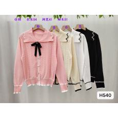 批发<b class='q'>韩版</b>娃娃领系带粉色毛衣女2025年秋冬季减龄设计感百搭上衣针织衫