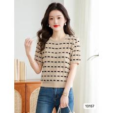 批发七色条纹<b class='q'>针织衫</b>女2026年春夏新款欧货小衫薄款<b class='q'>镂空</b>短袖百搭上衣