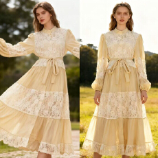 批发欧式甜美公主系列水溶蕾丝拼接珍珠设计立领宽松腰长款<b class='q'>连衣裙</b>