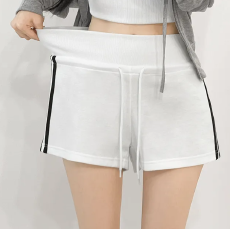 批发现一货   韩国chic三条杠运动短裤女夏中腰显瘦瑜伽抽绳直筒<b class='q'>热裤</b>
