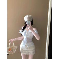 批发撞色拼接假两件短袖碎花T恤女夏季修身收腰设计感纯欲一字肩上衣
