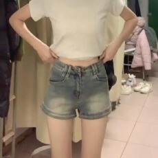 批发中大童装牛仔<b class='q'>短裤</b>做旧夏季2025新款设计感小众高腰显瘦百搭女孩儿