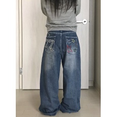 批发现一货 <b class='q'>韩国</b>chic刺绣贴布阔腿牛仔裤小众设计感<b class='q'>情侣</b><b class='q'>宽松</b>直筒裤子