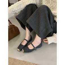 批发2025秋冬新款<b class='q'>韩版</b>气质呢子款一字扣带方头软底舒适内增高单鞋