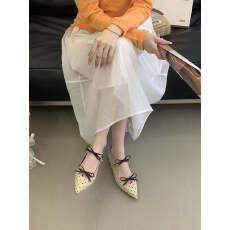 批发2026早春新款<b class='q'>韩版</b>气质蝴蝶结波点尖头软底粗跟单鞋