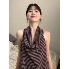 批发美式<b class='q'>街头</b>辣妹可两穿条纹拼色上衣夏复古挂脖荡领修身显瘦背心ins