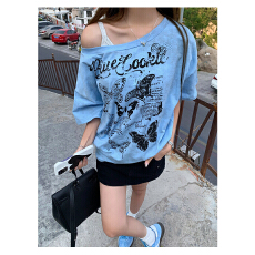 批发美式甜酷蝴蝶印花露肩<b class='q'>短袖</b>T恤女夏季宽松斜肩上衣半袖