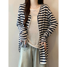 批发美式藏蓝色条纹<b class='q'>防晒</b>开衫长袖t恤女宽松设计感小众休闲百搭上衣服