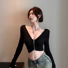 批发超短款<b class='q'>上衣</b>女秋长袖紧身露肚脐t恤高腰性感衣服女团打歌服<b class='q'>肚皮舞</b>