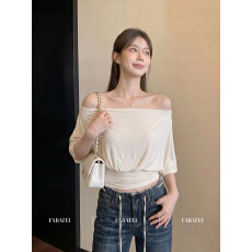 批发轻熟风斜肩短袖T恤女2026夏季款收腰显瘦小众设计感<b class='q'>露肩</b>短款<b class='q'>上衣</b>