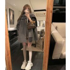 批发大衣女<b class='q'>秋</b>冬2025新款法式高级感赫本风冬季美拉德穿搭围巾毛呢外套
