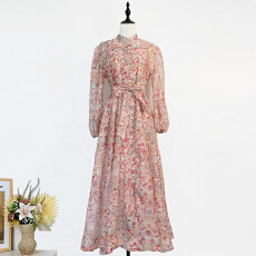 批发实拍小众重工钉钻新款印花小立领单排扣大裙摆<b class='q'>连衣裙</b>收腰系带长裙