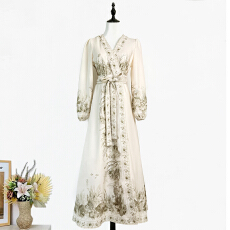 批发实拍澳洲2026春<b class='q'>夏</b>新款淡绿色碎花V领灯笼长袖一片式裹裙连衣长裙