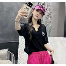 批发韩版夏季短袖T恤曳步<b class='q'>舞</b>网红同款V领百搭上衣印花<b class='q'>广场</b><b class='q'>舞</b>透气演出服