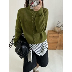 批发25冬季百搭高领拼特色纽扣针织开衫女<b class='q'>正品</b>三角标毛衣外套