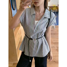 批发气质港风复古<b class='q'>牛仔</b>蓝短袖<b class='q'>衬衫</b>V领假两件上衣夏季休闲<b class='q'>衬衣</b>