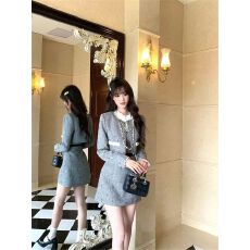 批发富家千金套装女秋冬款气质名媛小香风外套假两件收腰<b class='q'>连衣裙</b>两件套